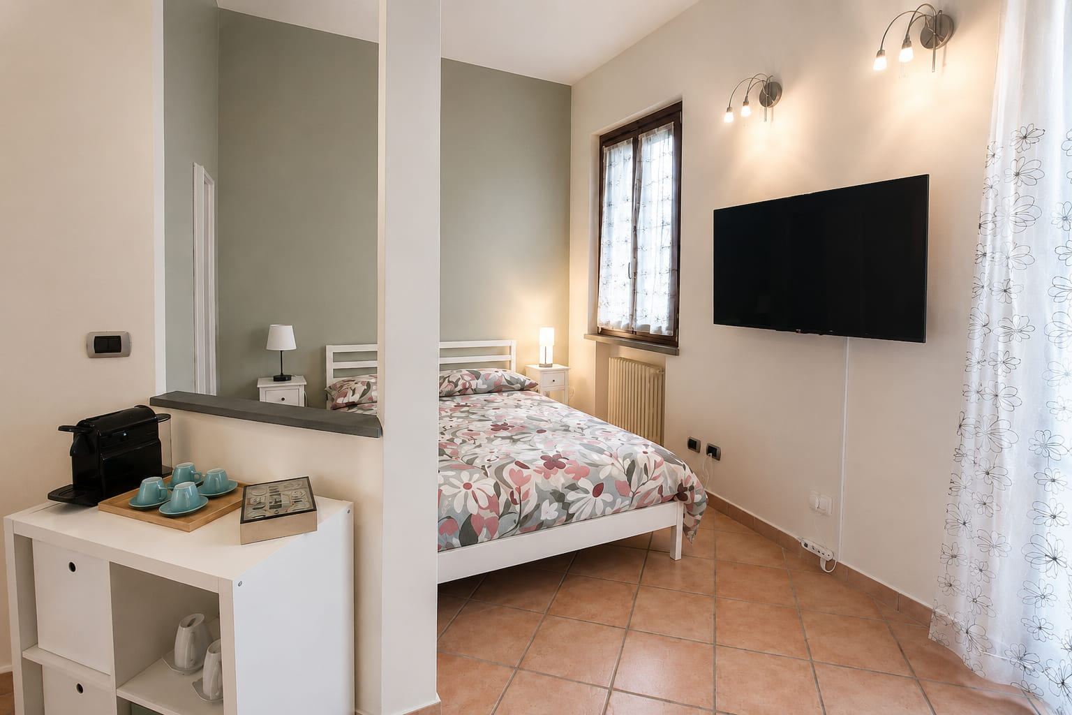 Letto matrimoniale nella zona notte